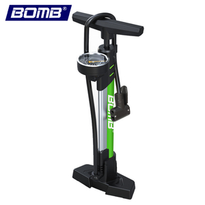Bomba de Aire de Alta Presión Económica BOMB con Doble Pedal y Manómetro Preciso para Inflar Neumáticos de Bicicleta, Motocicleta y Balones - Product Image 1