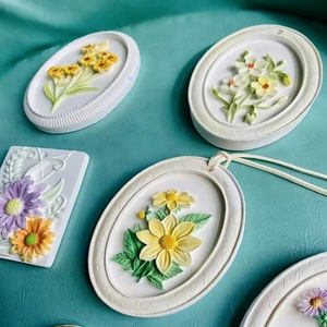 Diy Aromatherapy <b>Wax</b> <b>Mold</b> Round Silicone <b>Mold</b> For Home Decoration With Relief Design Pink Green White Colors - Product Image 4
