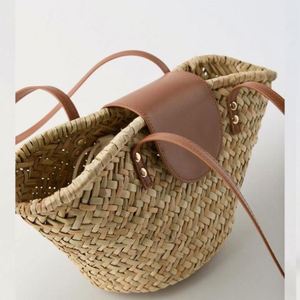 Summer New Natural Straw Bag <b>Small</b> Women Seagrass Beach Shoulder Bag With PU Leather Cover - Product Image 3