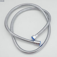 Tuyau de douche moderne en acier inoxydable de 1,5 m à double boucle avec pommeau de douche pour hôtels et salles de bain
