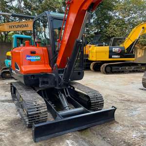 Miniexcavadoras hidráulicas sobre orugas Doosan DX55 DX60 usadas más vendidas, componentes de motor de 5 toneladas Cat, núcleo de caja de cambios de bomba de origen coreano - Product Image 3