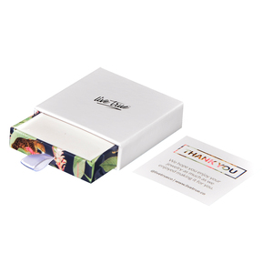 Boîte à bijoux en carton personnalisée pour la Saint-Valentin avec dorure à chaud et pelliculage mat, boîte cadeau artisanale pour ranger montres et colliers - Product Image 1