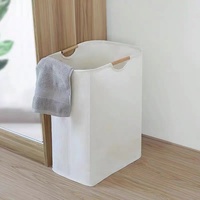 Panier à linge minimaliste en tissu blanc avec poignées en bambou, panier de rangement pliable pour vêtements pour la salle de bain