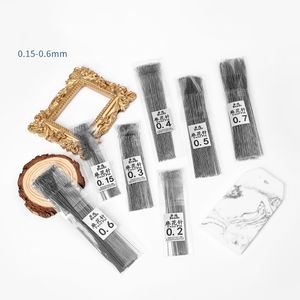 Aiguilles à fil doux torsadé <span class=keywords><strong>aiguille</strong></span> à <span class=keywords><strong>perles</strong></span> Flexible Fine grand oeil rond pliable tient les fils utilisation <span class=keywords><strong>pour</strong></span> le nouage de <span class=keywords><strong>perles</strong></span> en soie - Product Image 4