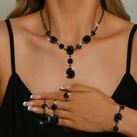 Parure de bijoux écologiques transfrontalière : collier et boucles d'oreilles pour robe de soirée, élégante et polyvalente pour mariée