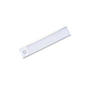 Bande lumineuse rechargeable avec capteur de mouvement PIR, installation magnétique, veilleuse LED 3 couleurs pour placard, armoire, étagère d'escalier - Product Image 1