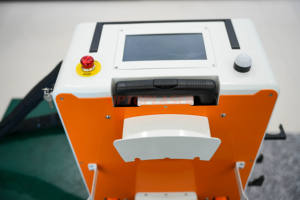 मोबाइल छोटा 500w फाइबर लेजर क्लीनर और लकड़ी के जंग के लिए पेंट रिमूवर, कंक्रीट और पत्थर पर हटाने (एयर-कूल्ड) - Product Image 5