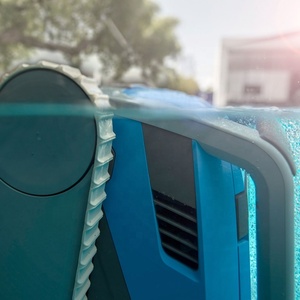Chine Fabricant <span class=keywords><strong>Dolphin</strong></span> M600 Robot nettoyeur de piscine automatique Amérique du Nord Type Télécommande Nettoyeur de piscine - Product Image 5