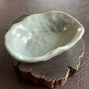 חם למכירה רטרו קרמיקה ארומה מפזר ירי צלחת פיזר בעבודת יד גס חוך חוצץ יצירתי צוות לא סדיר מרווה מלאכות טבעיות - Product Image 5