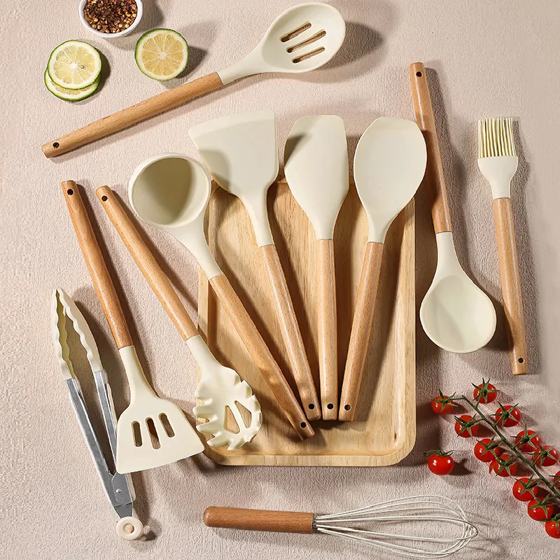 Ensemble d'outils de cuisine colorés de haute qualité 11 pièces ustensiles de cuisine ustensiles de cuisine en Silicone avec manche en bois