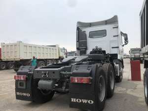 Utilisé Sino Howo 6x4 Semi-tracteurs - Product Image 4