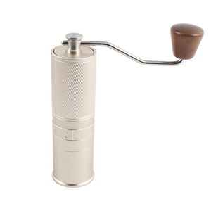 Moulin à café manuel ergonomique en acier inoxydable avec réglage externe de la grosseur, idéal pour l'espresso - Product Image 5