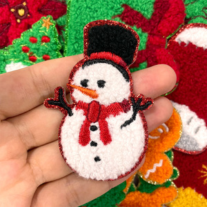 La migliore vendita 3D ferro-On ciniglia ricamo glitterato natale <span class=keywords><strong>Patch</strong></span> Babbo Natale tema pronto nave cucito-su tessuto fiore Design - Product Image 5