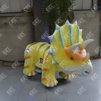 Dinosaure animatronique personnalisé grandeur nature à chevaucher, télécommandé, pour usage intérieur/extérieur, idéal pour les centres commerciaux et les aires de jeux pour enfants