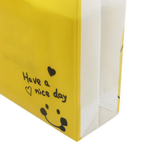 Vente en gros <span class=keywords><strong>de</strong></span> sacs Shopper Market écologiques non tissés cadeau sac fourre-tout réutilisable sacs promotionnels shopping <span class=keywords><strong>de</strong></span> taille moyenne avec logo - Product Image 2