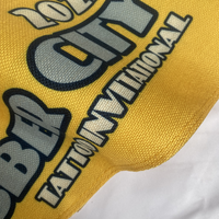 Drapeau triangulaire personnalisé Aozhan en polyester pour l'extérieur, imprimé numériquement par sublimation, en feutre de lin, pour les camps