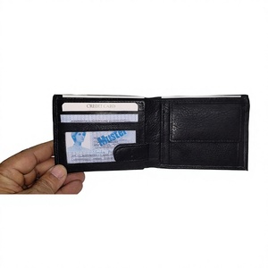 Cartera Delgada de Cuero Vacuno Genuino para Hombre, Marca BS INTERNATIONAL, con Bordado Personalizable, Impermeable y con Cierre Abierto - Product Image 3