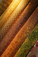 Papier peint moderne de luxe doré métallisé, revêtement mural tissé géométrique personnalisé et imperméable pour hôtel et décoration intérieure, échantillon gratuit inclus