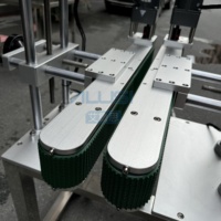 Ligne de conditionnement automatique de haute précision en acier inoxydable et plastique pour le serrage, le transport, l'étiquetage, le codage et le capsulage de bouteilles cosmétiques et de bière