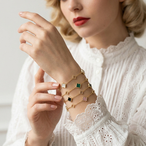 <span class=keywords><strong>Pulsera</strong></span> GMB68 RINNTIN <span class=keywords><strong>de</strong></span> Moda con Trébol <span class=keywords><strong>de</strong></span> Cuatro Hojas en Plata <span class=keywords><strong>de</strong></span> Ley 925 y <span class=keywords><strong>Perlas</strong></span> <span class=keywords><strong>de</strong></span> Concha - Product Image 2