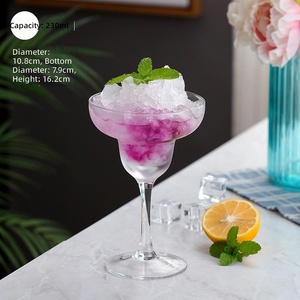 <span class=keywords><strong>Copas</strong></span> de Cóctel Clásicas Margarita <span class=keywords><strong>Krosno</strong></span>, 1 Unidad, 9.1 oz, Libres de Plomo, Aptas para Lavavajillas, Colección Mixología, Postres Congelados, Fiestas - Product Image 5