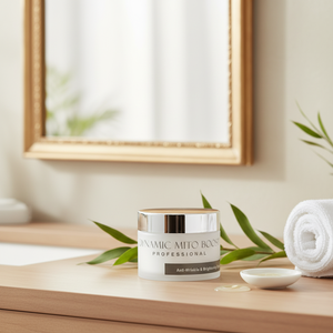 Crema Blanqueadora Antiedad para Hombres y Mujeres con Beneficios para la Elasticidad y el Cuidado de las Arrugas - Product Image 3
