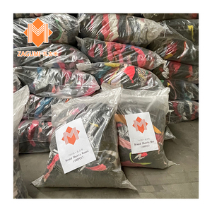 Yiwu <span class=keywords><strong>เสื้อ</strong></span>ก่อนมอมบาซาสำหรับผู้ชายเสื้อผ้าใช้แล้ว<span class=keywords><strong>กระสอบ</strong></span>ยก<span class=keywords><strong>เสื้อ</strong></span>ผ้ามือสองมีฮู้<span class=keywords><strong>ด</strong></span>สำหรับผู้ชายในออสเตรเลียและแคนาดา - Product Image 1