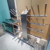 Séchoir à bottes industriel multi-positions en acier inoxydable 201 304, prêt pour l'OEM, avec système d'air chaud pour l'entrée hygiénique