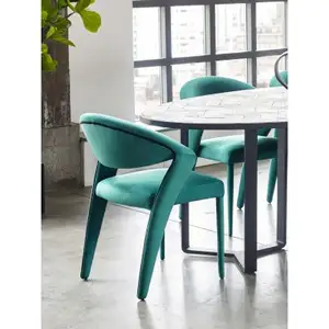 Designer Nordic Modern Luxury Dining Room Dining Chair Upholstered Dining Furniture Velvet Chair