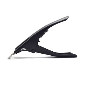 กรรไกรตัดเล็บอะคริลิคสแตนเลสทรงตัวยูพร้อมโลโก้สั่งทำพิเศษ - Product Image 5