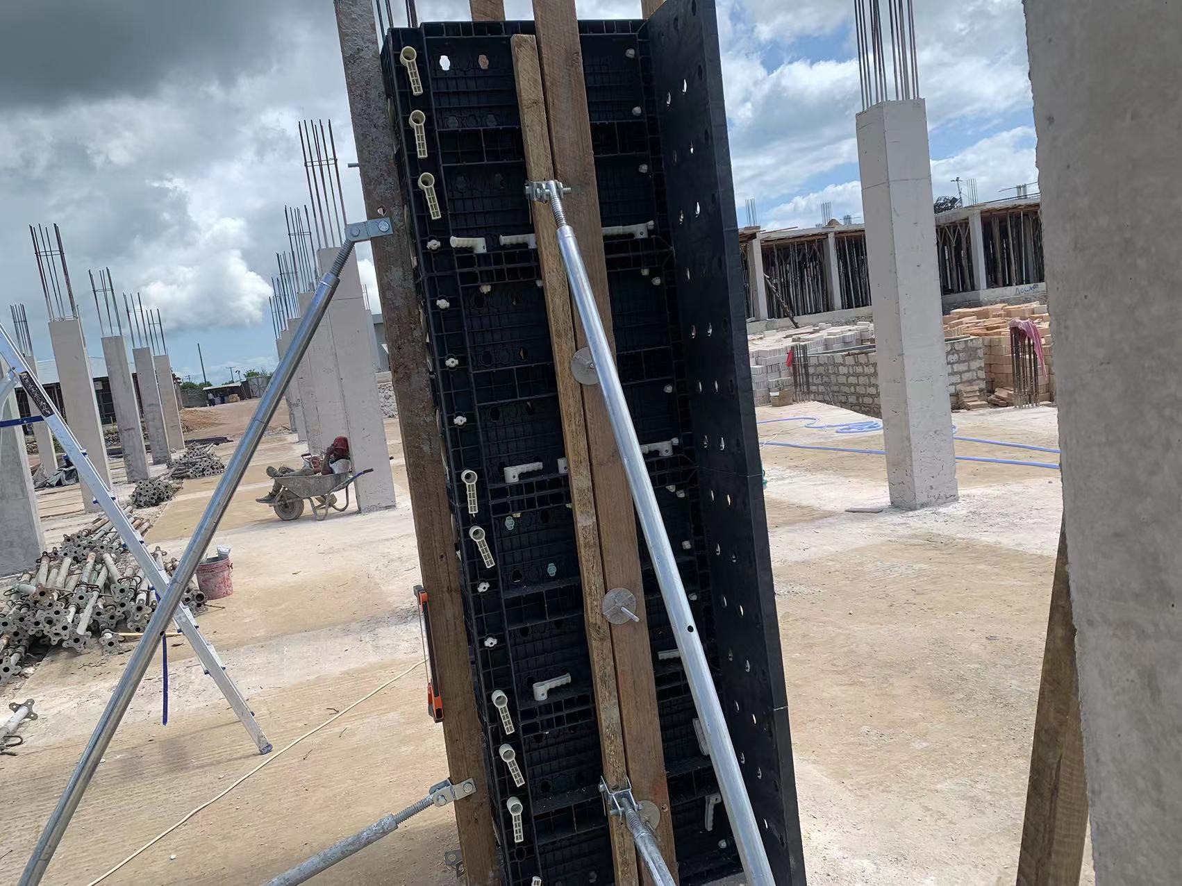 How to Choose Shuttering Formwork: A Complete Buyer's Guide