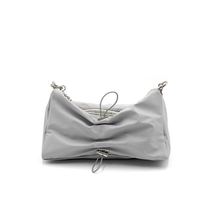 YIEYIE Fashion Grey Wrinkle Tote Bag Zipper Closure <b>Metal</b> Chain Strap for Trendy Style Original Brand Retail Ready Wholesale - Product Image 2
