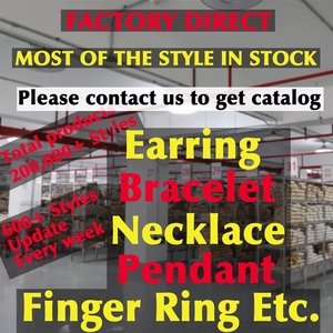 เครื่องประดับแฟชั่นผู้หญิงสุดอินเทรนด์ สร้อยข้อมือทอง 18K ชุบทองเหลือง ประดับจี้รูปหัวใจ ประดับเพชรซิคอนหลากสี ของขวัญ CM <span class=keywords><strong>YIM</strong></span> - Product Image 2