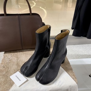 <span class=keywords><strong>Bottines</strong></span> <span class=keywords><strong>Chelsea</strong></span> à bout fendu style coréen avec doublure en peau de mouton, design sabot de cochon, <span class=keywords><strong>talon</strong></span> haut amincissant pour <span class=keywords><strong>femme</strong></span>, courtes et pliables en caoutchouc - Product Image 1