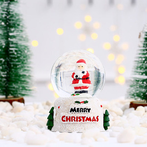 Anggo Kunstmatige Kerstcadeau Kristallen Water Sneeuwbol Kinderen Kleine Ornamenten Led Hars Glazen Bal - Product Image 4