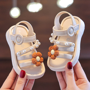 New Arrival Summer Beach Sandals Flat Shoes Casual Girls <b>Slides</b> Shoes Princess Girls Flat Sandals - Product Image 2