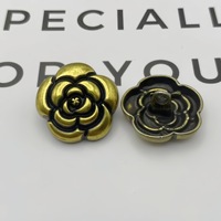14MM 16MM 18MM 20MM 22MM 25MM Kancing Logam Vintage Berwarna dengan Bentuk Bunga Mewah dan Motif Timbul untuk Pakaian Kancing Jahit Logam