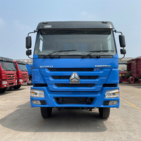 Offre Spéciale Sinotruk Howo 6x4 10 pneus camion à benne basculante d'occasion RHD bon état de Chine camions à benne basculante à vendre