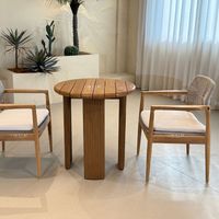 Ensemble de table à manger d'extérieur de luxe, mobilier de patio moderne en aluminium pour projets d'hôtels, de resorts et de villas