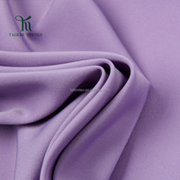 En stock 2025 nouveau 100% Polyester 100D * 100D 180gsm Imitation acétate Satin résistant aux rides tissu extensible pour robe de pyjama