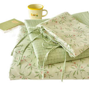 Parure de lit quatre pièces Mengxingman Garden Series à imprimé floral, en coton égyptien, style estival frais - Product Image 5