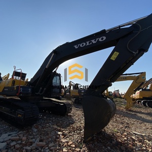 Excavatrice sur chenilles Volvo EC290 d'occasion, presque neuve, de haute qualité, 29 tonnes, avec godet de 1,43 m, moteur de 153 kW inclus - Product Image 3