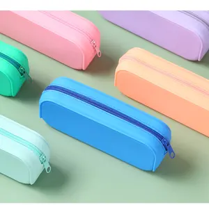 Silicone Pencil Case and Pen Set: Vibrant Colors for Cool and Creative Fun