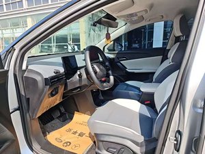 Voiture <span class=keywords><strong>d</strong></span>'<span class=keywords><strong>occasion</strong></span> <span class=keywords><strong>MG4</strong></span> Modèle 2023 415 km Édition Champion <span class=keywords><strong>d</strong></span>'Outre-mer SUV 5 places Véhicule électrique pur R17 Conduite à gauche Jiben Auto - Product Image 3