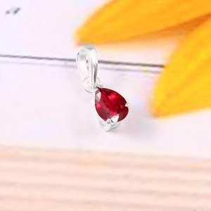 Pendentif Charme Classique en Argent Sterling 925 Fait Main, Simple et Élégant, avec Pierre Précieuse Rubis Rouge Sang Poire Taillée 10x8 MM, pour Femme, Fiançailles - Product Image 3