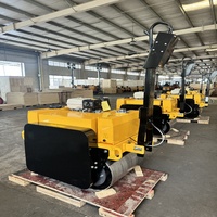 Compacteur à rouleaux vibrants à double tambour de 0,5 tonne UCM avec composants à engrenages, pour la construction et le compactage d'asphalte
