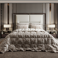 Italienisches Luxus Modernes Kingsize-Polsterbettgestell Edelstahlbasis Lederbett Anpassbare Größe Farbe Hauptschlafzimmer