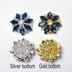 Beaux boutons en métal strass de 28Mm, mélange de couleurs, yeux de <span class=keywords><strong>cheval</strong></span>, verre, fleur en cristal, boucle, bricolage pour vêtements, accessoires de décoration - Product Image 5