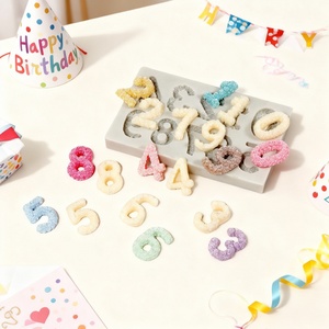 แม่พิมพ์ซิลิโคนสำหรับทำเค้กวันเกิด รูปดอกกุหลาบ แม่พิมพ์ซิลิโคนรูปตัวเลข แม่พิมพ์ตกแต่ง DIY - Product Image 4