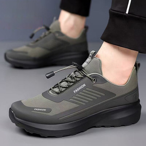 <span class=keywords><strong>Scarpe</strong></span> Sportive Nere da Uomo Casual Estive Personalizzate per Passeggio, Vendita all'Ingrosso - Product Image 2